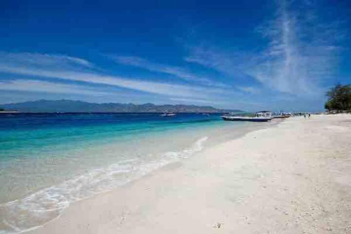The Jade Garden - Your Home In Gili Air New House! Extérieur photo