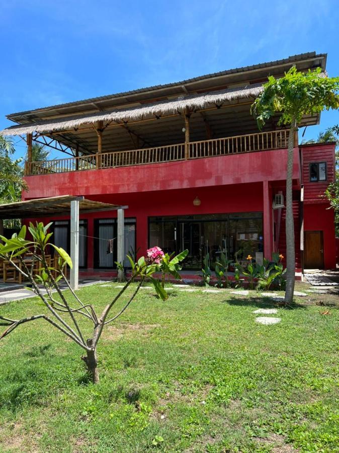 The Jade Garden - Your Home In Gili Air New House! Extérieur photo